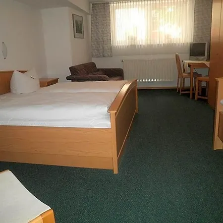 Munzert Hotel *